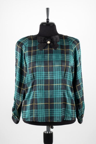 La Chine Classic by Galinda Wang 90's Vintage Ekose Bluz