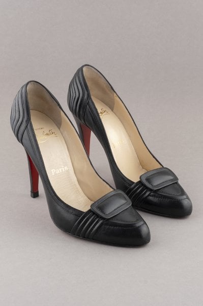 Christian Louboutin Deri Tokalı Topuklu Ayakkabı