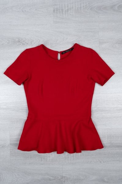 Zara Volanlı Kısa Kollu Bluz