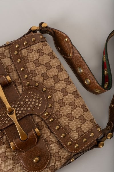 Gucci Zımba Detaylı Kumaş Omuz Çantası