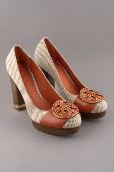 Tory Burch Ahşap Topuklu Önü Tokalı Ayakkabı